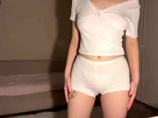 DominicaTkach webcam