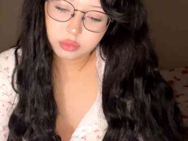 DominicaTkach webcam