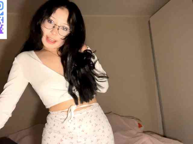 DominicaTkach webcam