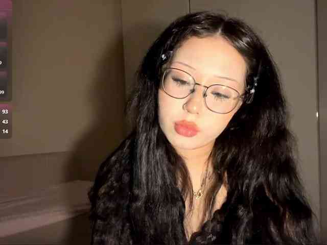 DominicaTkach webcam