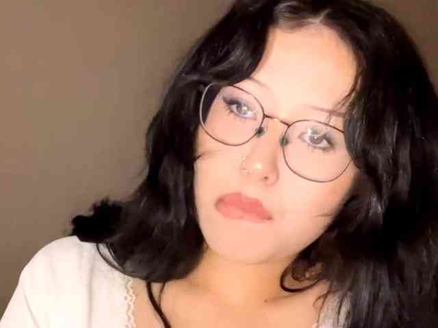 DominicaTkach webcam