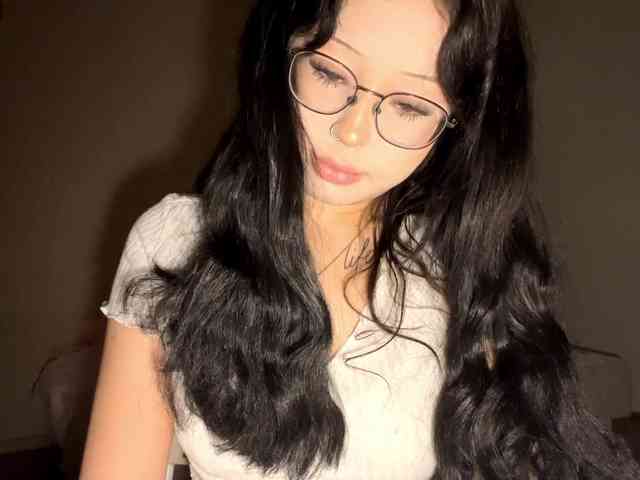 DominicaTkach webcam