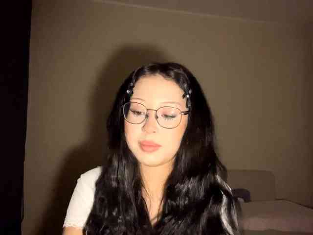 DominicaTkach webcam