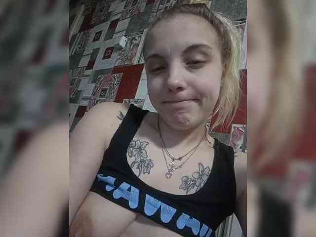 Yana-7 Live Webcam on BongaCams