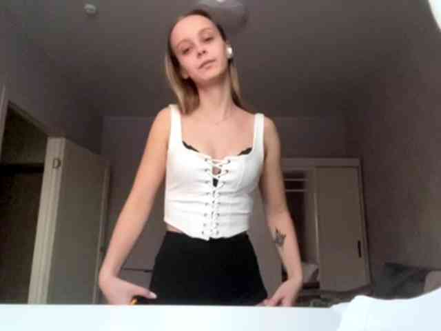 CathleenMolden webcam