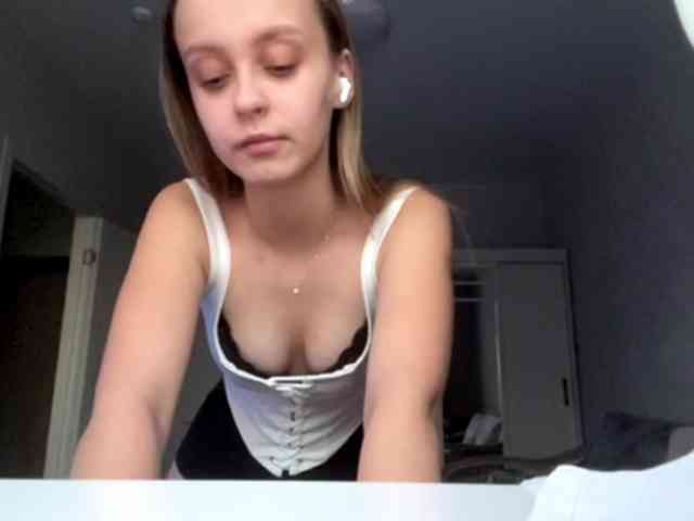 CathleenMolden webcam