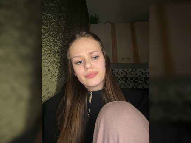 ANGELdd's BongaCams show and profile