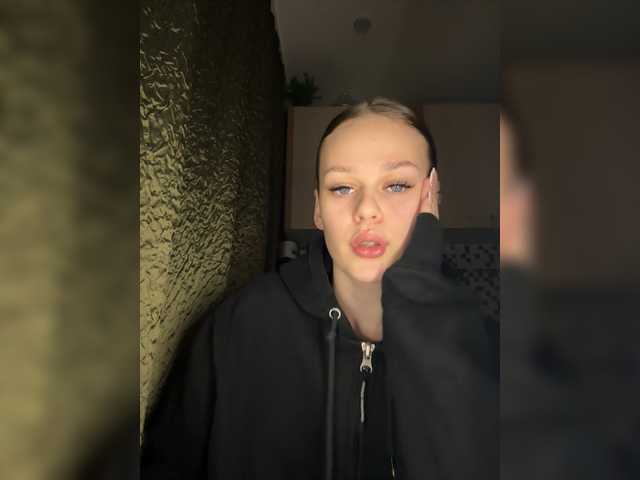 ANGELdd's BongaCams show and profile