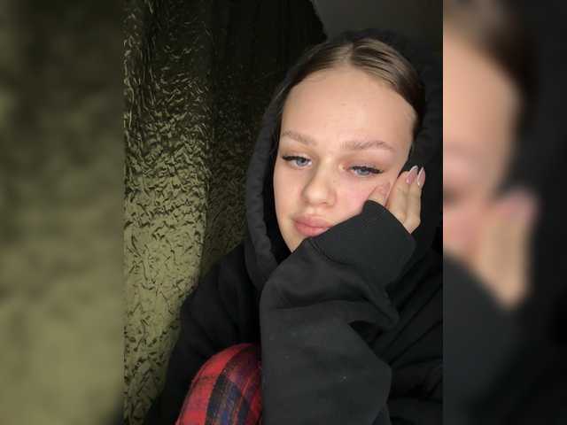 ANGELdd's BongaCams show and profile