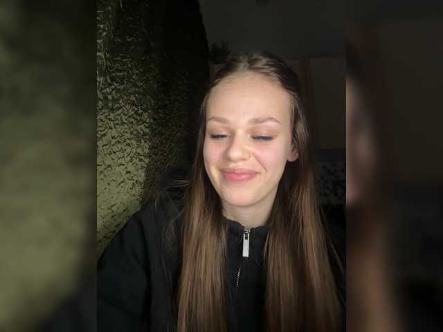 ANGELdd's BongaCams show and profile