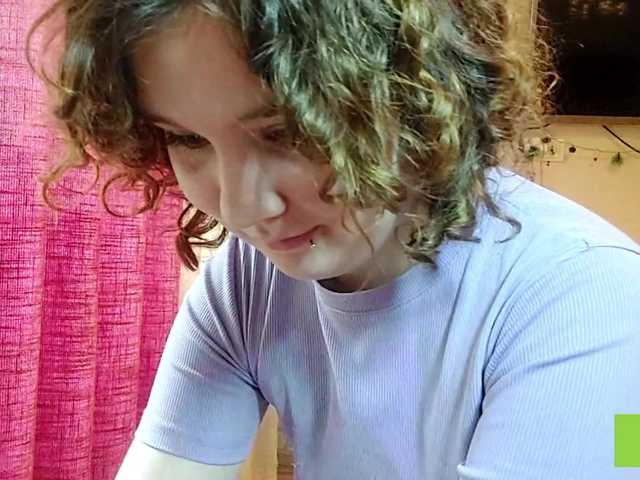 CandyChollett's BongaCams show and profile