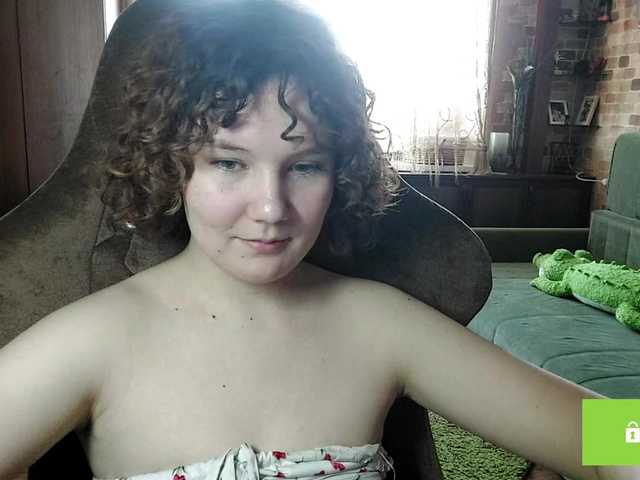 CandyChollett's BongaCams show and profile