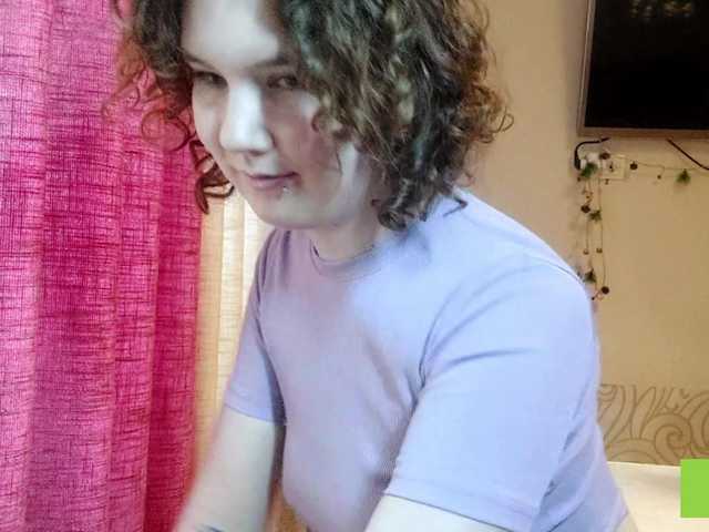 CandyChollett's BongaCams show and profile