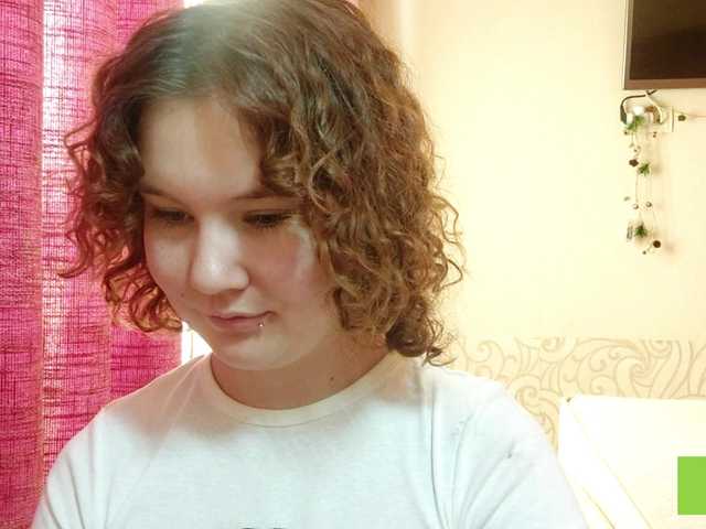 CandyChollett's BongaCams show and profile