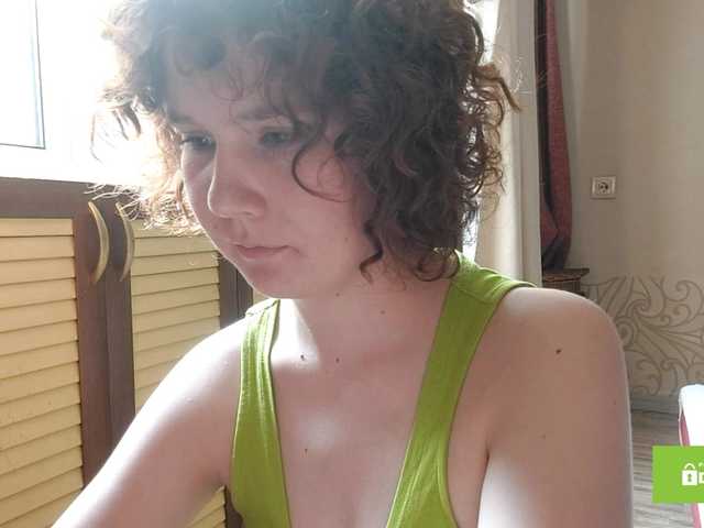 CandyChollett's BongaCams show and profile