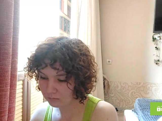 CandyChollett's BongaCams show and profile