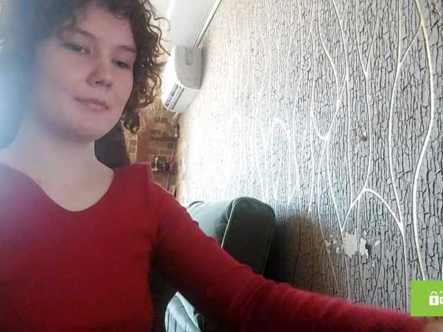 CandyChollett's BongaCams show and profile