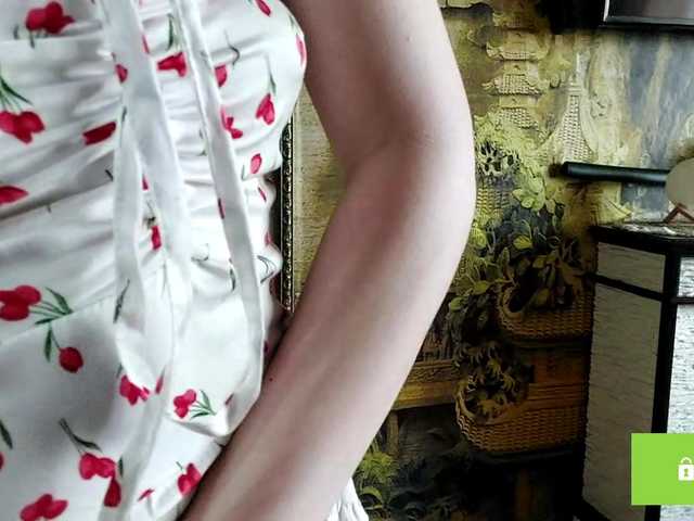 CandyChollett's BongaCams show and profile