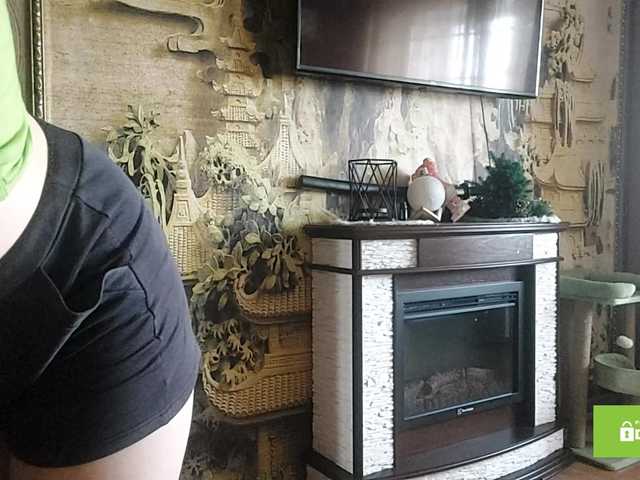 CandyChollett's BongaCams show and profile