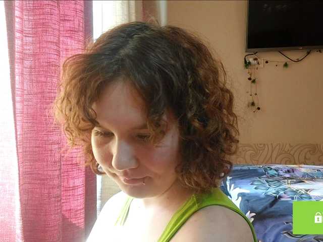 CandyChollett's BongaCams show and profile