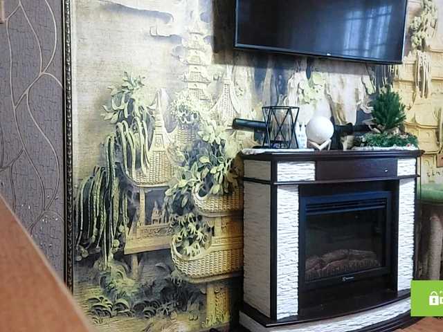 CandyChollett's BongaCams show and profile