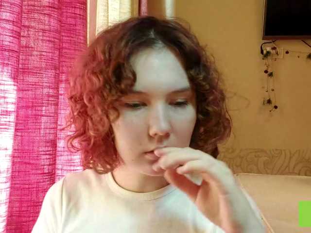 CandyChollett's BongaCams show and profile