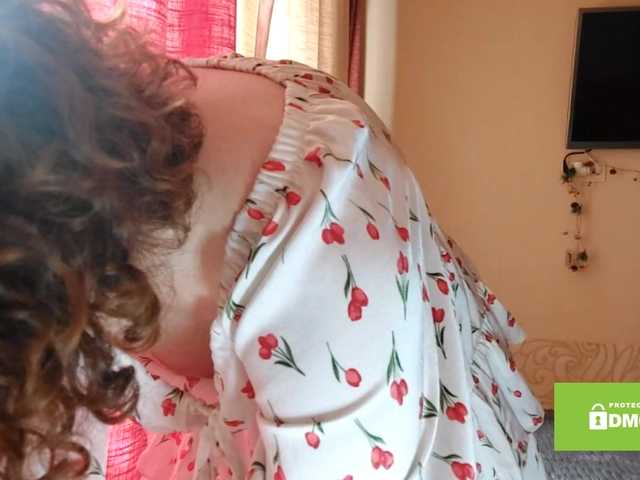 CandyChollett's BongaCams show and profile