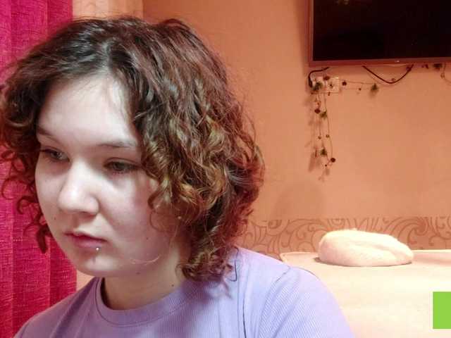 CandyChollett's BongaCams show and profile