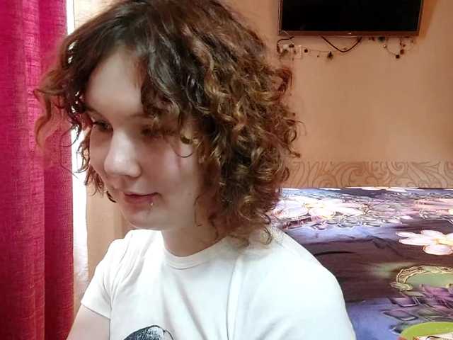 CandyChollett's BongaCams show and profile