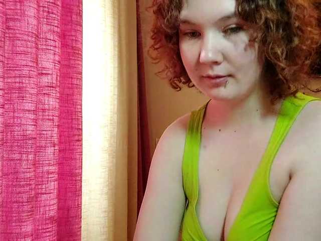 CandyChollett's BongaCams show and profile