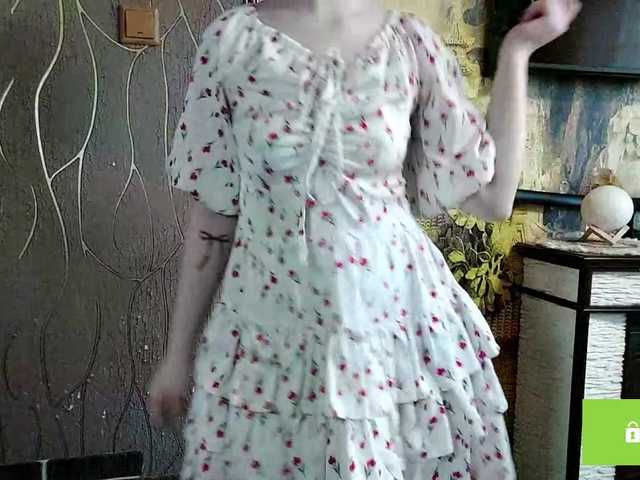 CandyChollett's BongaCams show and profile