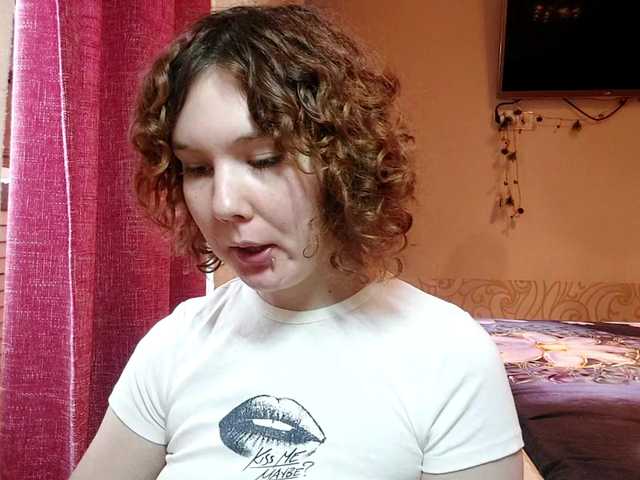 CandyChollett's BongaCams show and profile