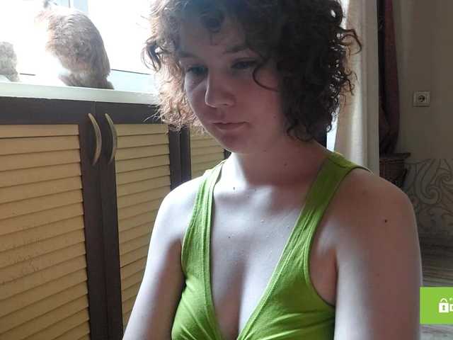 CandyChollett's BongaCams show and profile