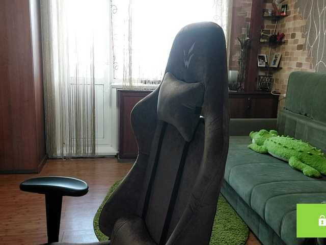 CandyChollett's BongaCams show and profile