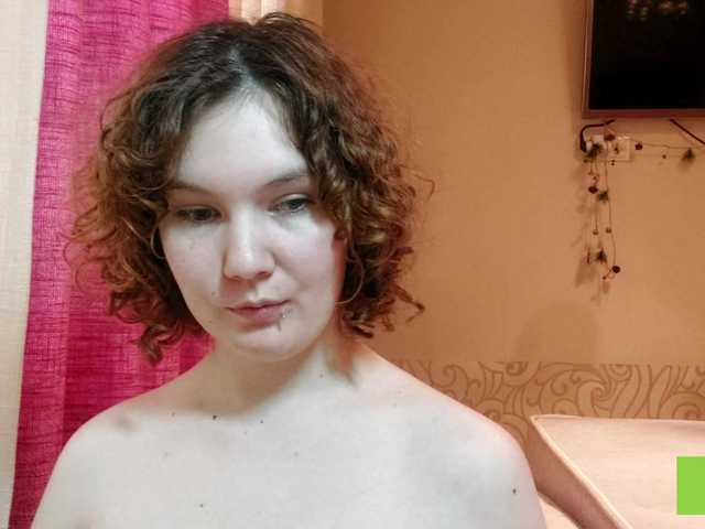 CandyChollett's BongaCams show and profile