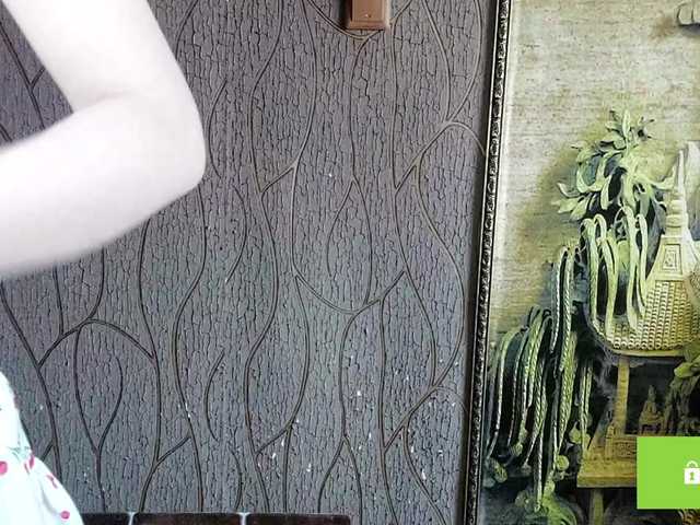 CandyChollett's BongaCams show and profile