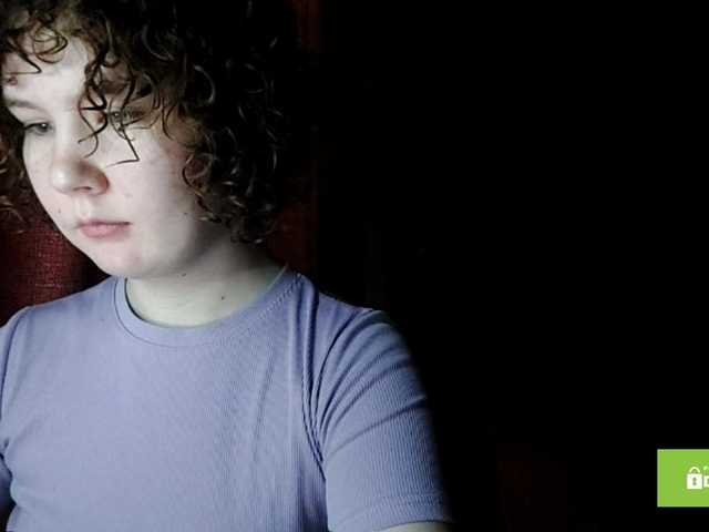 CandyChollett's BongaCams show and profile