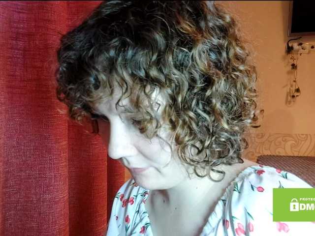 CandyChollett's BongaCams show and profile