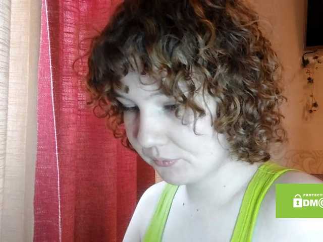 CandyChollett's BongaCams show and profile