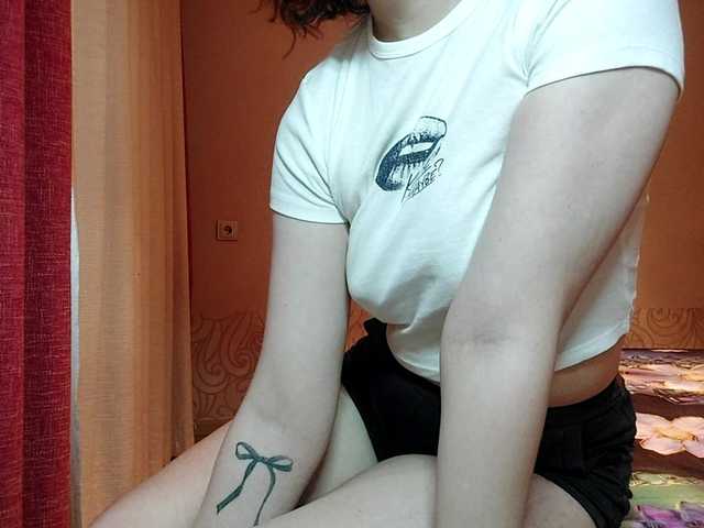 CandyChollett's BongaCams show and profile