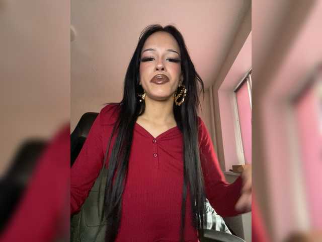 Gloria8's Thumb Image