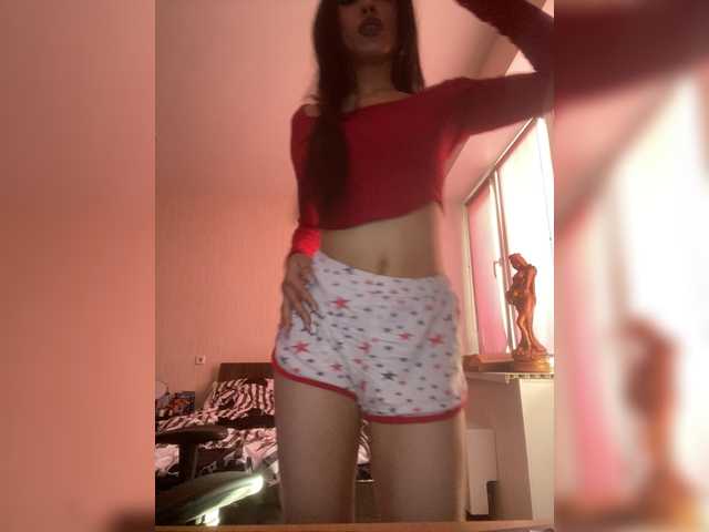 Gloria8's BongaCams show and profile