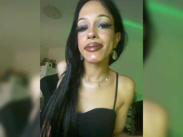 Gloria8 from BongaCams is Freechat