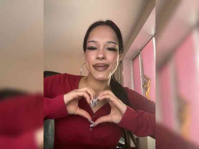 Gloria8 Live Webcam on BongaCams