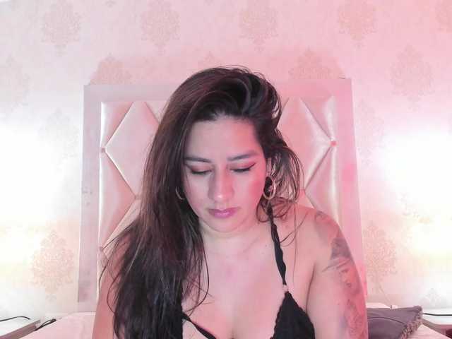 selenecarter's BongaCams show and profile