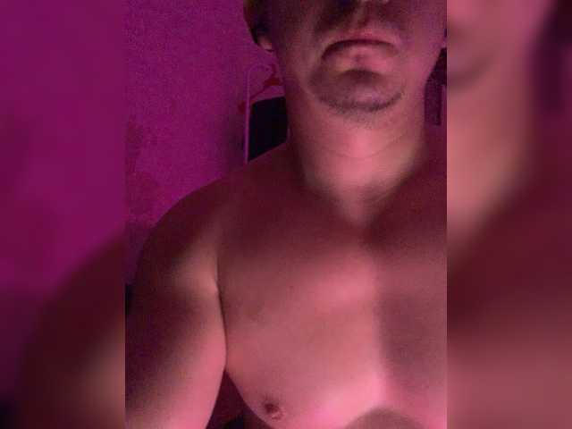 SweetChi11i: смотреть секс чат онлайн бесплатно 18+