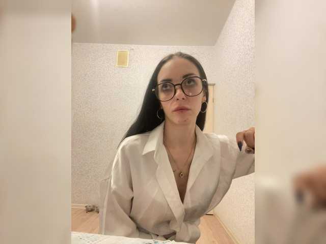 Barbi-97's BongaCams show and profile