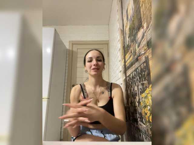 Barbi-97's BongaCams show and profile