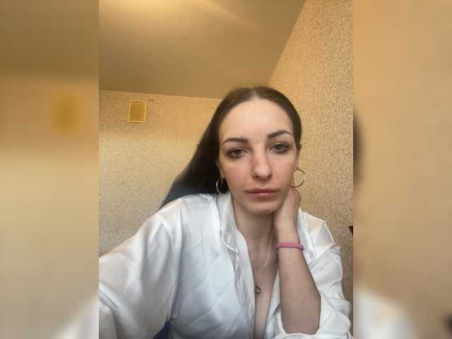 Barbi-97's BongaCams show and profile