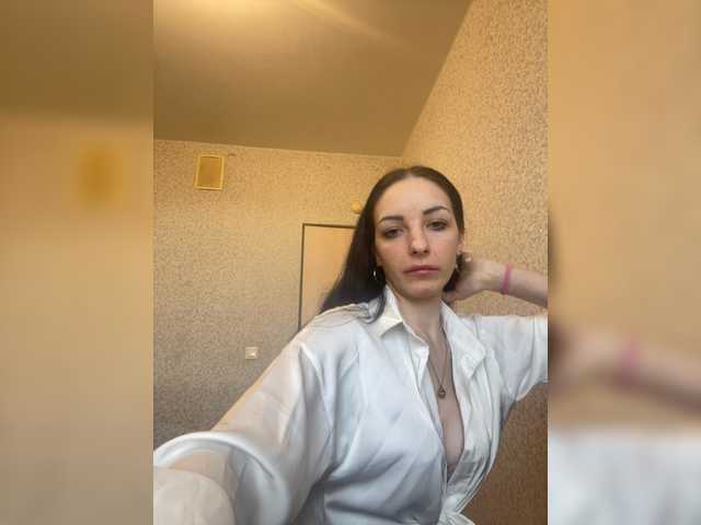 Barbi-97's BongaCams show and profile